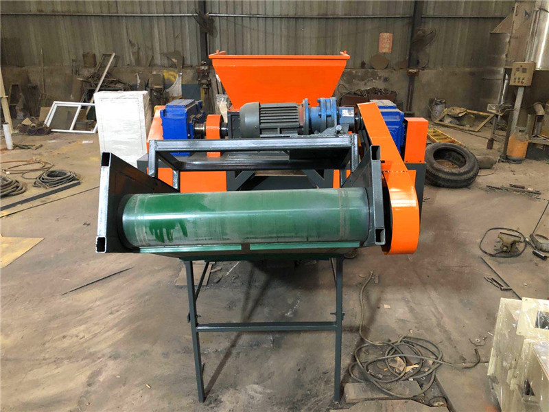 雙軸、四軸剪切式破碎機(jī)